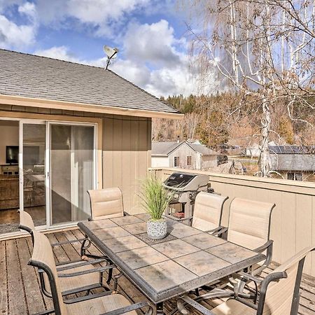 Mount Shasta Escape With Balcony About Walk To Dtwn Villa Eksteriør bilde