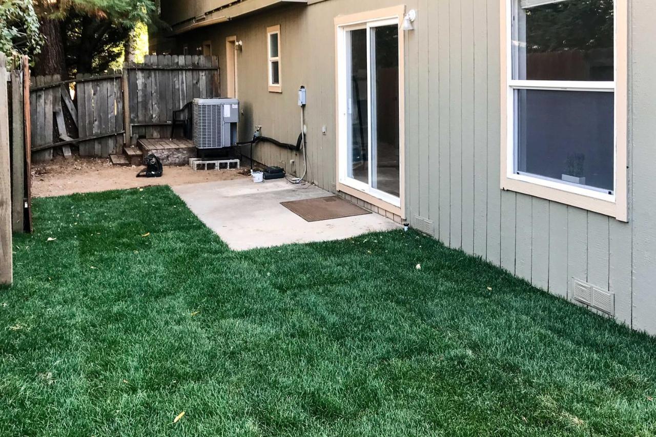 Mount Shasta Escape With Balcony About Walk To Dtwn Villa Eksteriør bilde