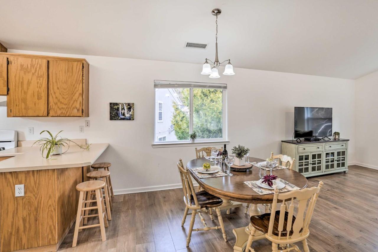 Mount Shasta Escape With Balcony About Walk To Dtwn Villa Eksteriør bilde
